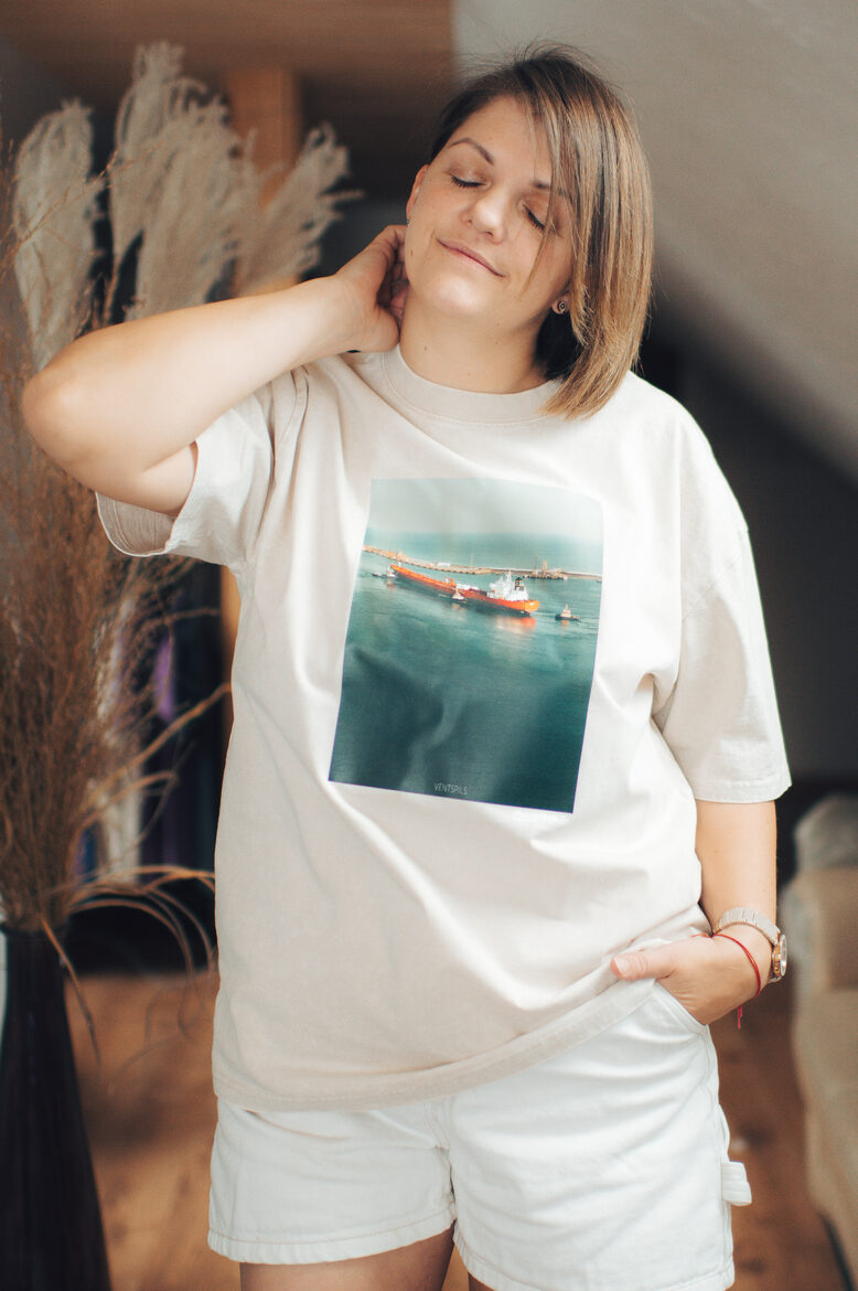 Krekls - Kuģis iziet | L