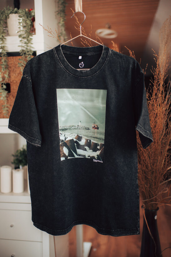 Krekls - kuģis nāk ostā | S